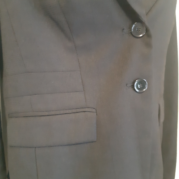 Blazer - Picture 2 of 2